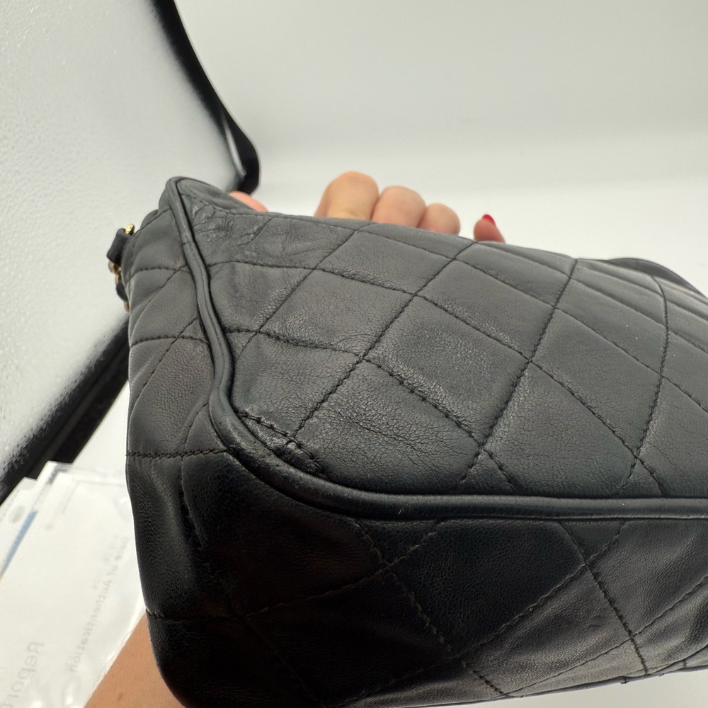 Vintage Chanel Black Quilted Shoulder Bag - Picture 10 of 13